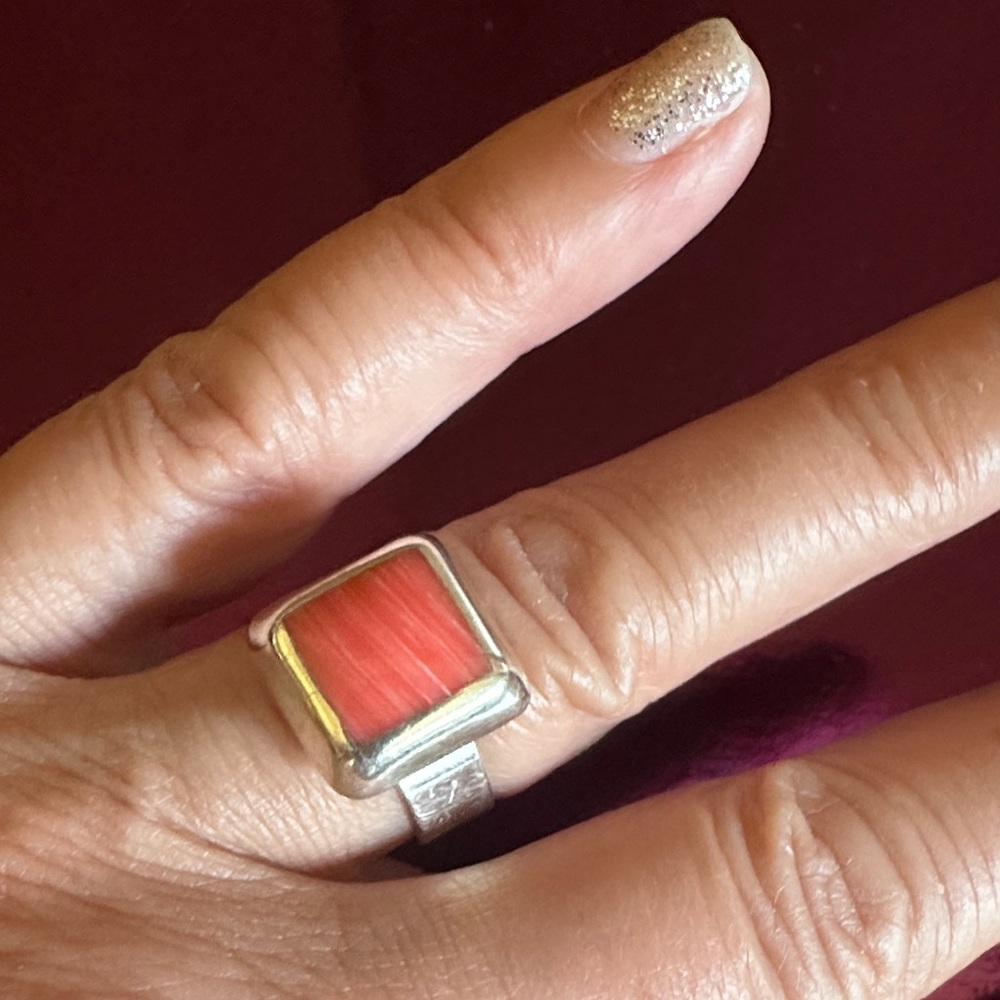 925 Sterling Silver Ring with Coral Carnelian Agate Stone Inlaid